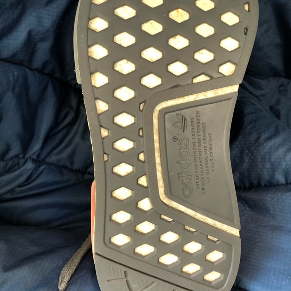 Adidas NMD R1 size 7.5 - Picture 2 of 3